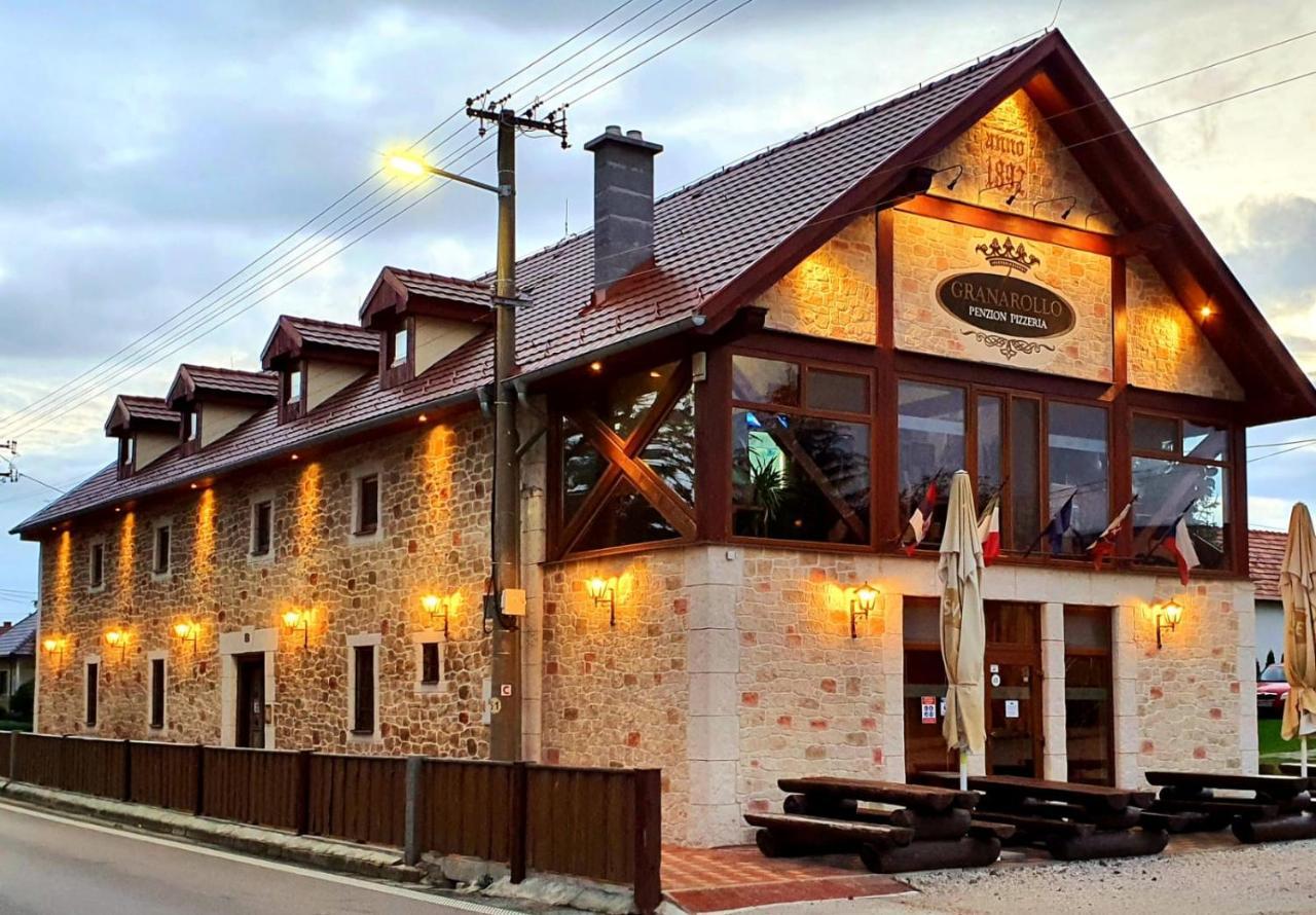 Granarollo Penzion Pizzeria Mlynany Exterior photo